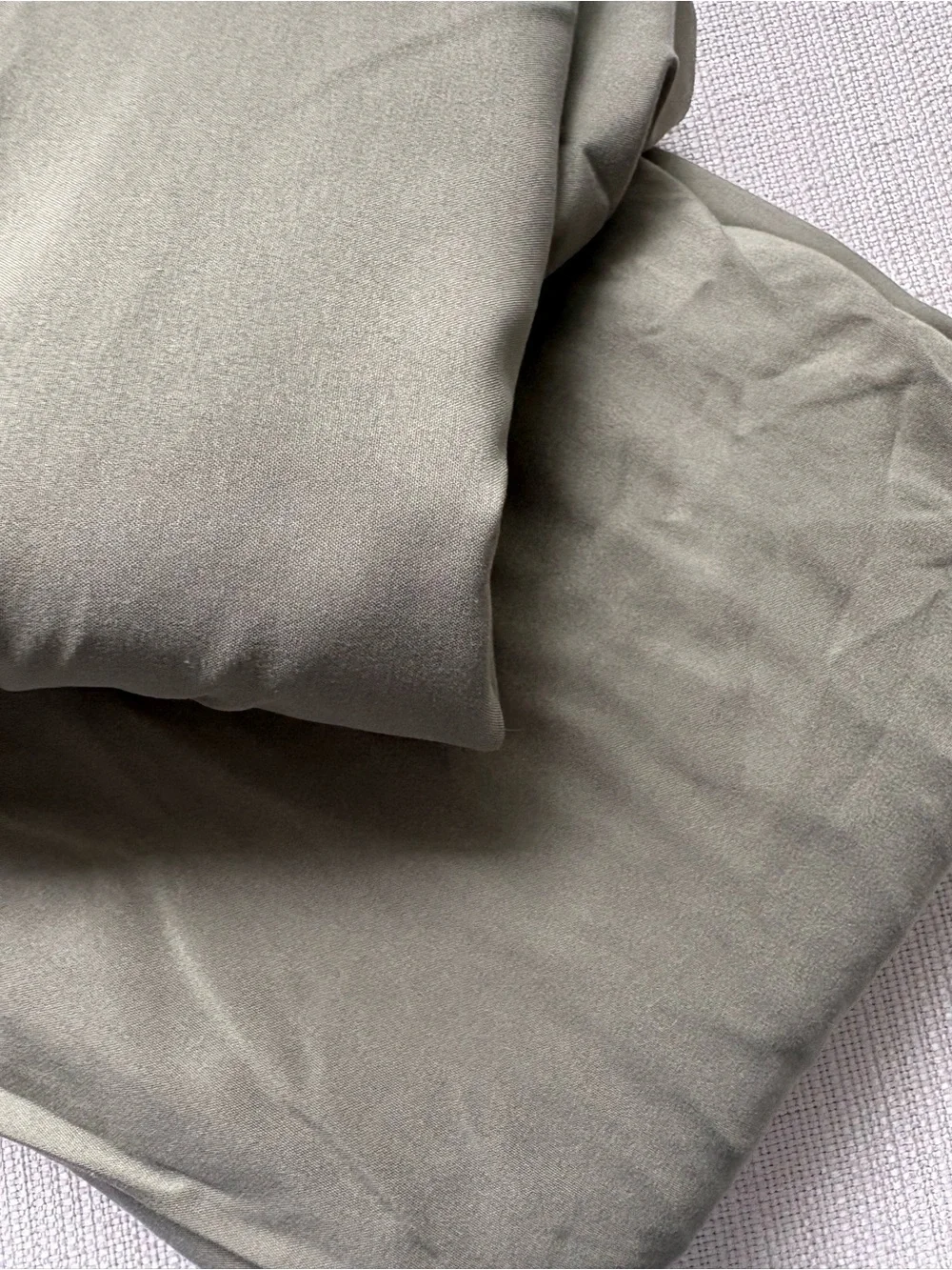 Luxury Olive Green Bed Sheet Set - Premium Home Bedding